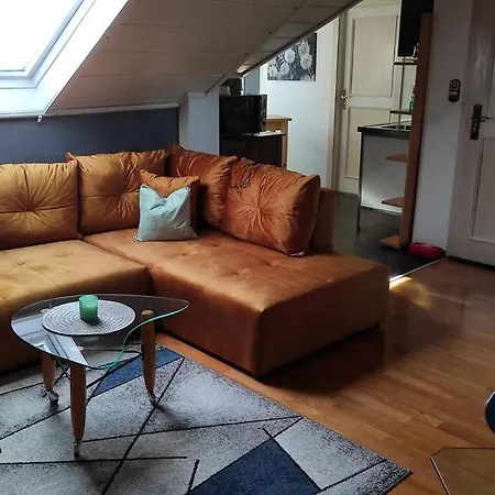 Ferienwohnung Gemuetliches Und Zentral Bruchköbel Exterior foto