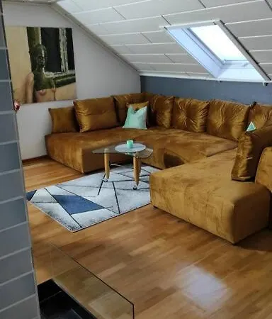 Ferienwohnung Gemuetliches Und Zentral Bruchköbel Exterior foto